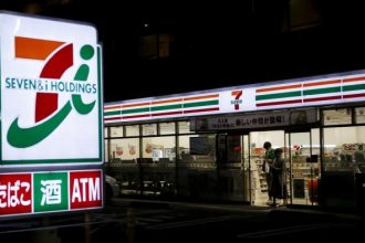 Rivalry Heats Up: Couche-Tard Eyes Takeover of 7-Eleven Owner!