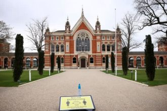 Dulwich College Headmaster Resigns Amid Controversial Staff Party Incident