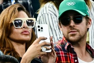 Ryan Gosling and Eva Mendes Steal the Spotlight with Rare PDA at the 2024 Paris Olympics!