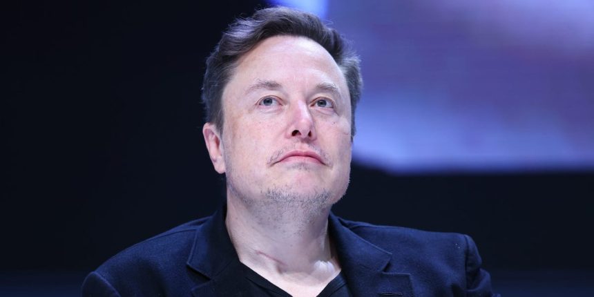 Judge Raises Eyebrows Again at Elon Musk’s Controversial Tesla Pay Package!