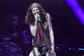 Aerosmith Bids Farewell to Touring: Steven Tyler’s Vocal Recovery Forces Heartfelt Retirement Announcement