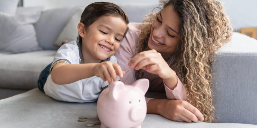 Unlocking Financial Savvy: How Parents Can Equip Kids to Master Budgeting and Investing!