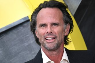 Walton Goggins Stunned by Jaw-Dropping Hotel Bill While Filming ‘The White Lotus’ Season 3!