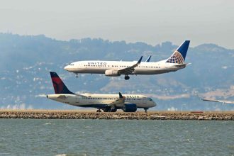 United Airlines Drops Israel from Its Flight Schedule While Delta Puts Tel Aviv on Hold!