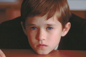 10 Chilling Secrets of The Sixth Sense That Will Change How You See the Film Forever!