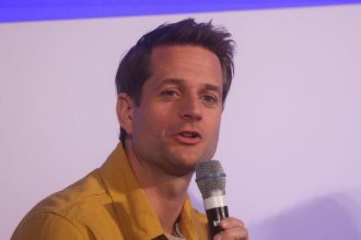 Klarna’s Bold Move: CEO Unveils Ambitious Plan to Slash Workforce by 50% and Embrace AI Revolution!