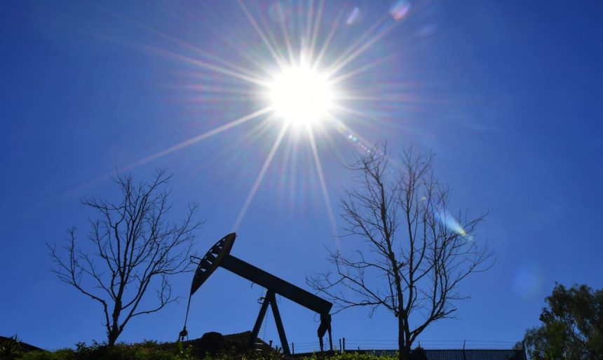 Oil Prices Plummet to Two-Week Low Amid Easing Supply Concerns and Growing Demand Doubts