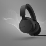 Level Up Your Gaming: Discover the Enhanced Mic and Extended Battery Life of Microsoft’s Revamped Xbox Wireless Headset!