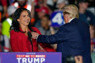 Surprising Shift: Tulsi Gabbard Joins the GOP at Trump Rally!